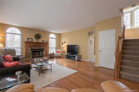 1440 Richland Mdws, Ballwin, MO 63021 photo 11