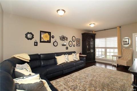 1004 Ashfield Ln, O'fallon, MO 63366 photo 5