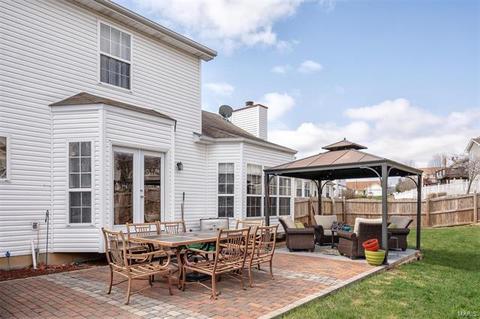 7 Shaker Leg Ct, O'fallon, MO 63366 photo 4