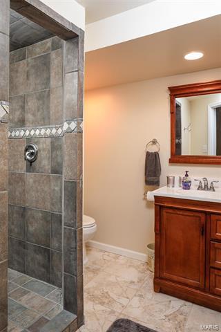 7 Shaker Leg Ct, O'fallon, MO 63366 photo 27