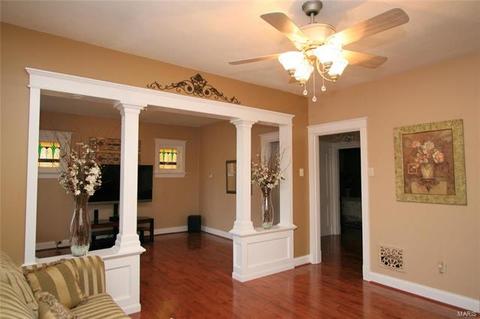 5227 Gresham Ave, Saint Louis, MO 63109 photo 7