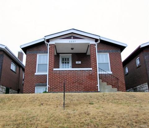5227 Gresham Ave, Saint Louis, MO 63109 photo 1