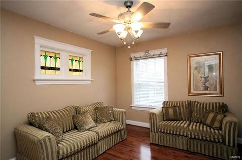5227 Gresham Ave, Saint Louis, MO 63109 photo 9
