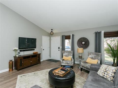 1325 Stone Run, Ballwin, MO 63021 photo 6