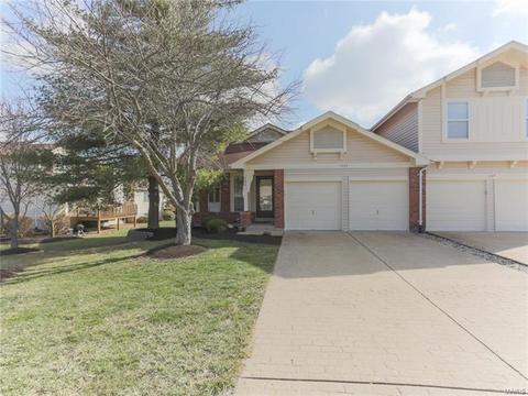 1325 Stone Run, Ballwin, MO 63021 photo 2