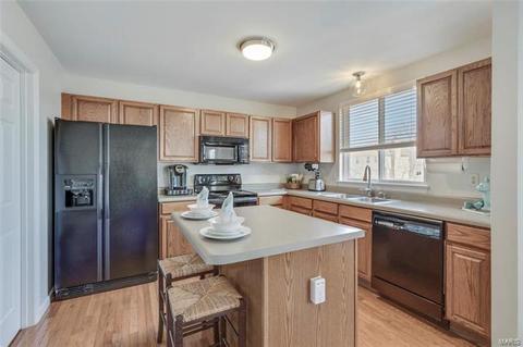 320 Copper Tree Ct, O'fallon, MO 63368 photo 9