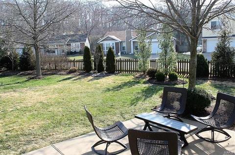 1530 Morning Sun Dr, Ballwin, MO 63021 photo 3