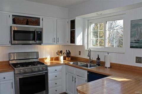 1530 Morning Sun Dr, Ballwin, MO 63021 photo 7