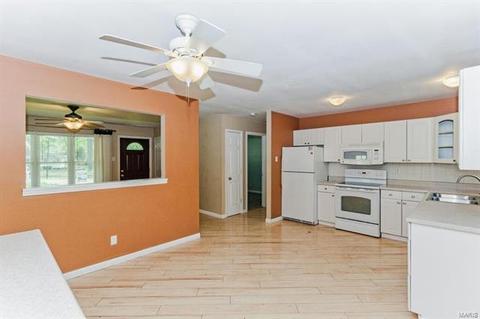 329 Brightsand Ct, Manchester, MO 63011 photo 7