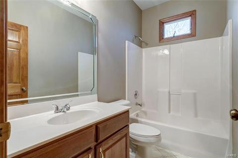 312 Walnut Forest Dr, O'fallon, MO 63366 photo 31