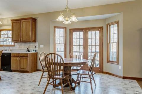 312 Walnut Forest Dr, O'fallon, MO 63366 photo 12