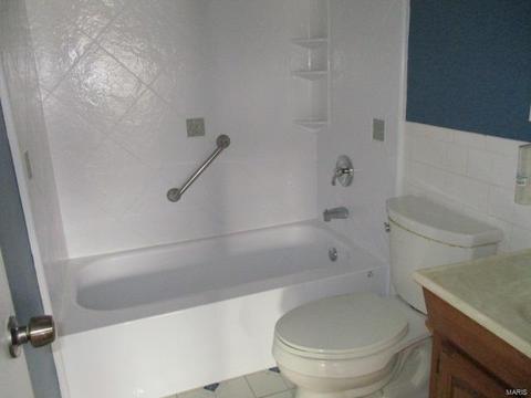11405 Terry Ave, Bridgeton, MO 63044 photo 4