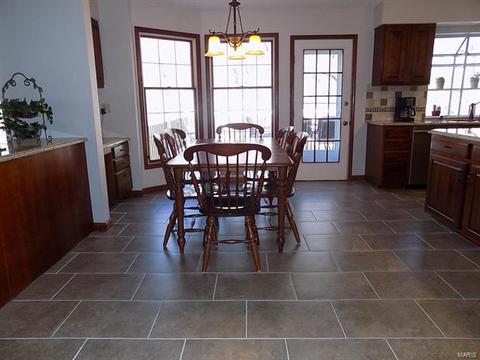 1322 Dietrich Oaks Dr, Ballwin, MO 63021 photo 14