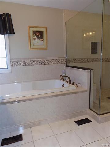 1322 Dietrich Oaks Dr, Ballwin, MO 63021 photo 30