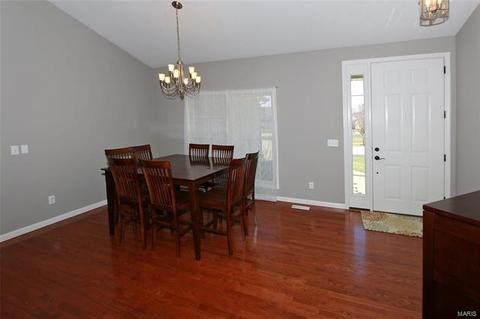 2 Homefield Mdws, O'fallon, MO 63366 photo 2
