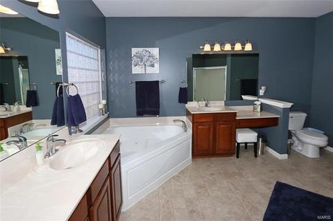 2 Homefield Mdws, O'fallon, MO 63366 photo 18