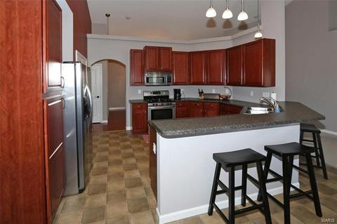 2 Homefield Mdws, O'fallon, MO 63366 photo 9