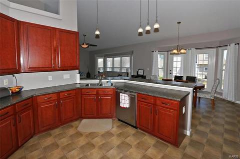 2 Homefield Mdws, O'fallon, MO 63366 photo 10