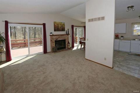 45 Chip Dr, O'fallon, MO 63366 photo 3