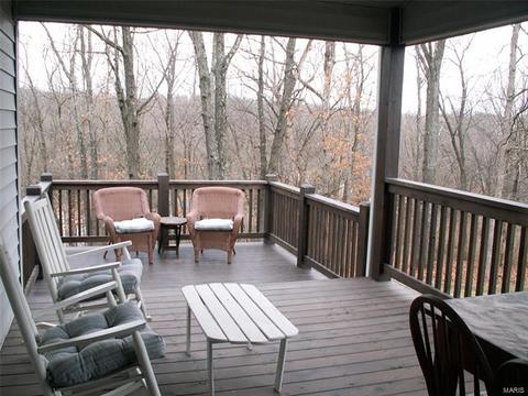 16022 Forest Valley Dr, Ballwin, MO 63021 photo 9