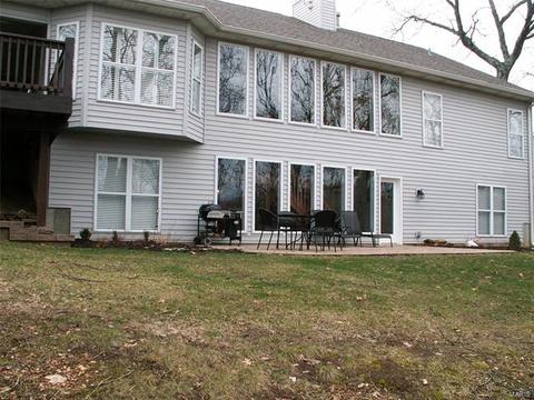 16022 Forest Valley Dr, Ballwin, MO 63021 photo 5