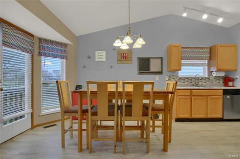 607 Midland, O'fallon, MO 63366 photo 5