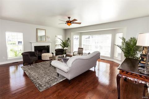 712 Rolling Wind Dr, O'fallon, MO 63368 photo 15