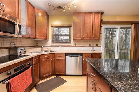 4 Windrose Ct, O'fallon, MO 63366 photo 6