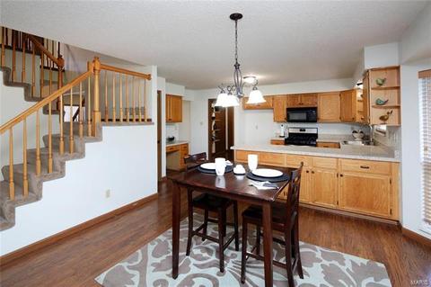 25 President Dr, O'fallon, MO 63368 photo 9