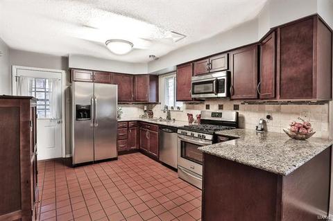1306 Ross Ave, Saint Louis, MO 63146 photo 5