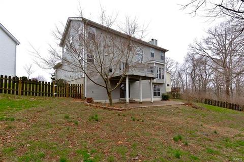 1311 Oak Borough Dr, Ballwin, MO 63021 photo 40