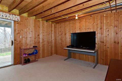 1311 Oak Borough Dr, Ballwin, MO 63021 photo 34