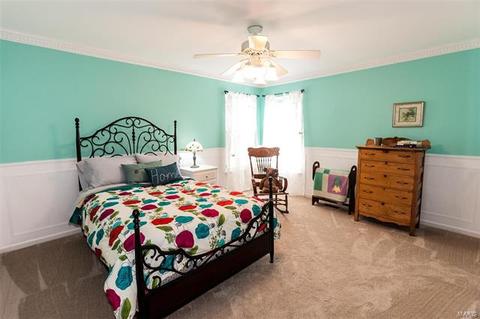 423 Castle Glen Ct, Ballwin, MO 63021 photo 29
