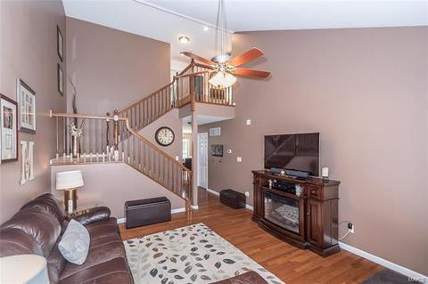 220 Belmonte, O'fallon, MO 63368 photo 8