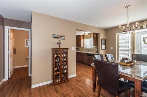 220 Belmonte, O'fallon, MO 63368 photo 15