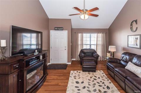 220 Belmonte, O'fallon, MO 63368 photo 10