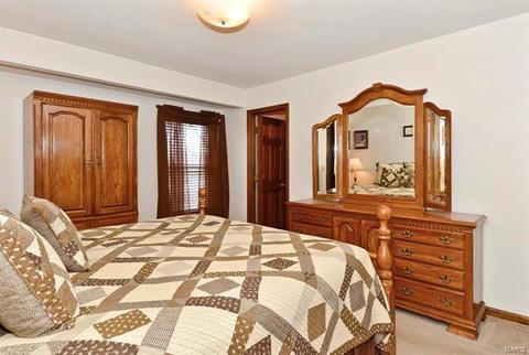 2 Stoneway Ct, Saint Charles, MO 63303 photo 16