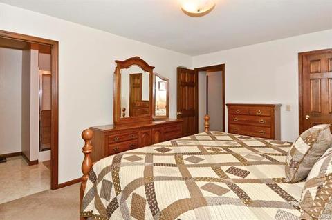 2 Stoneway Ct, Saint Charles, MO 63303 photo 17
