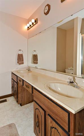 2 Stoneway Ct, Saint Charles, MO 63303 photo 19