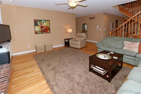 138 Timber Meadows Dr, O'fallon, MO 63368 photo 9