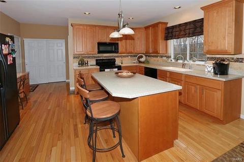 138 Timber Meadows Dr, O'fallon, MO 63368 photo 15
