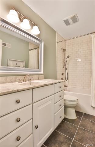 177 Keystone Farm Dr, Ballwin, MO 63021 photo 25