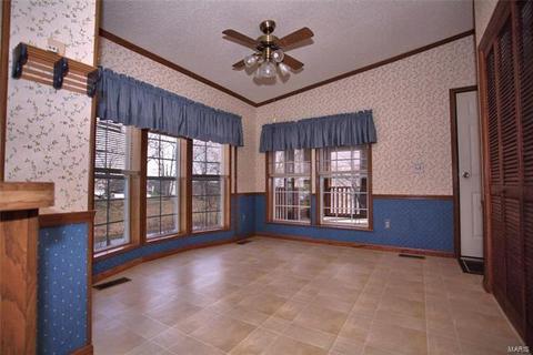 559 Guthrie Rd, O'fallon, MO 63366 photo 9