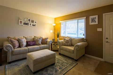 908 Taylor Pl, O'fallon, MO 63366 photo 3