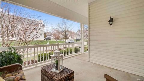 636 Summer Stone Dr, O'fallon, MO 63368 photo 3