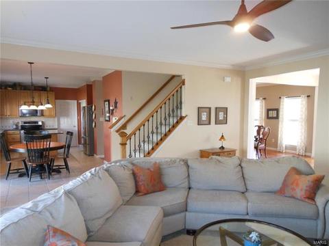 985 Midpoint Dr, O'fallon, MO 63366 photo 47