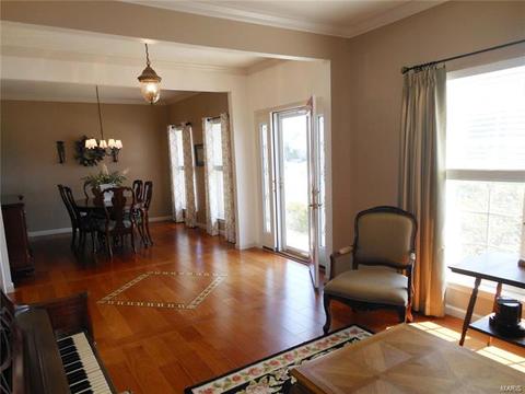 985 Midpoint Dr, O'fallon, MO 63366 photo 4