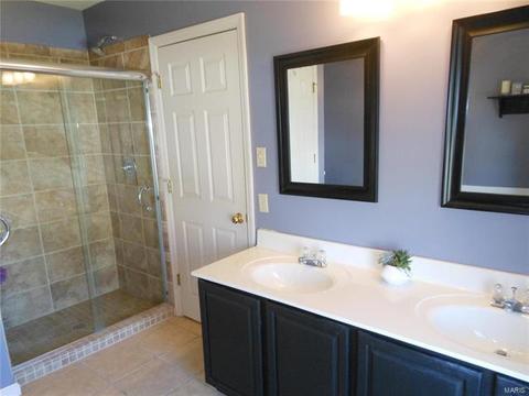 985 Midpoint Dr, O'fallon, MO 63366 photo 21