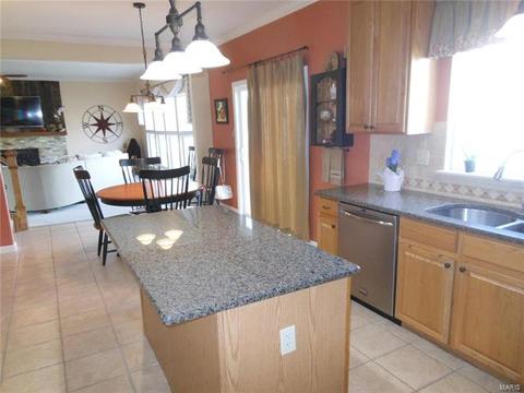 985 Midpoint Dr, O'fallon, MO 63366 photo 13