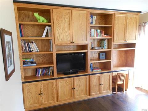 985 Midpoint Dr, O'fallon, MO 63366 photo 58